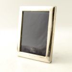 841 4050 PHOTOGRAPH FRAME